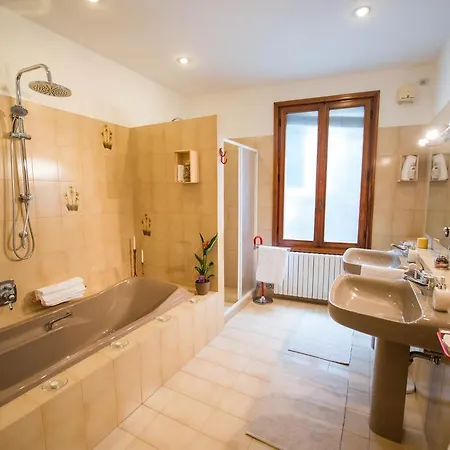 Charme Nel Cuore Di Appartement Venise