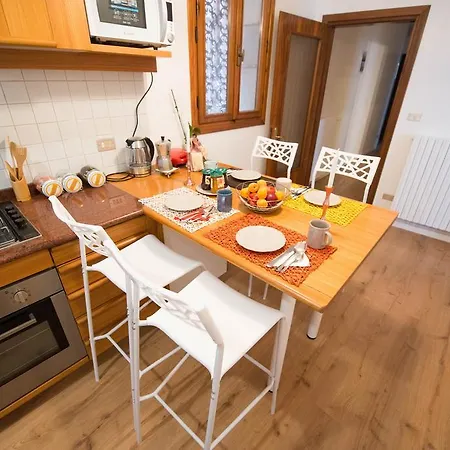 Charme Nel Cuore Di Appartement Venise